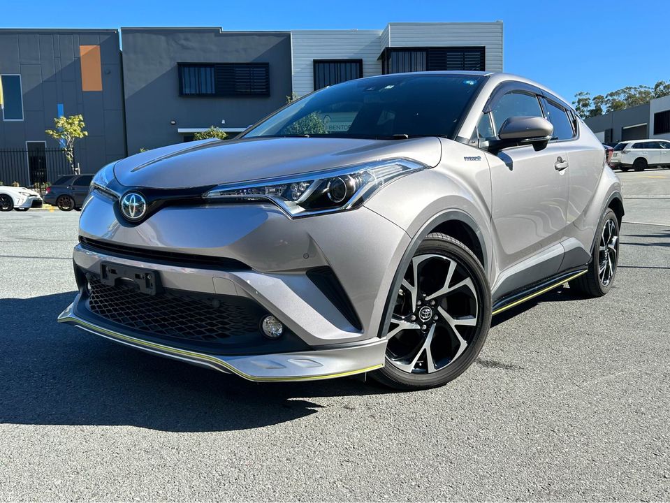 2017 TOYOTA C-HR HYBRID